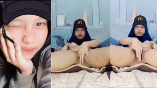 Bokep SMP Hijab Masih Mulus Belajar Colmek